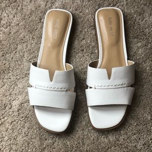Nine West cream slide sandal, never been worn, size 9